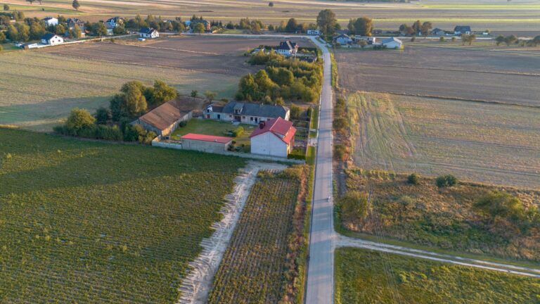 Działka budowlana bez planu miejscowego – co sprawdzić przed zakupem?